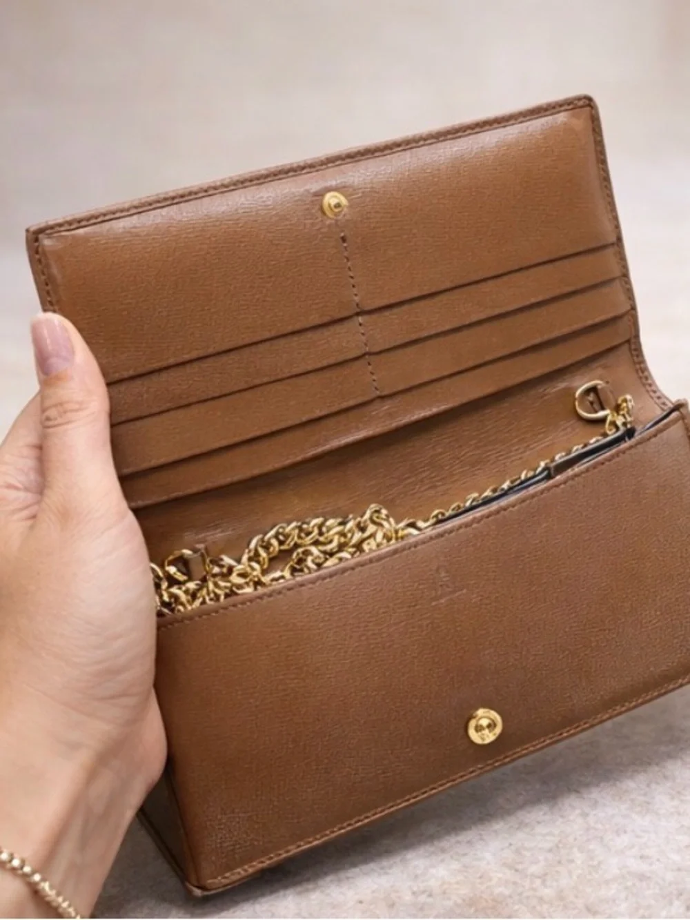 Gucci Beige Brown Monogram Continental Wallet with Gold Horsebit - Picture 2 of 3